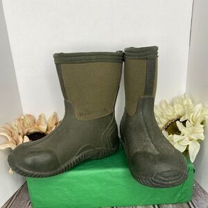 Muck Boots RANCH, CLEANING ( ROVER )  Olive Green  Kids Size 12